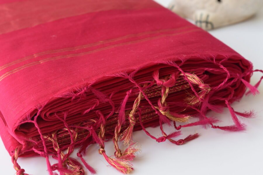Maheshwari Laddo Border Butidar Hot Pink Saree - Image 3