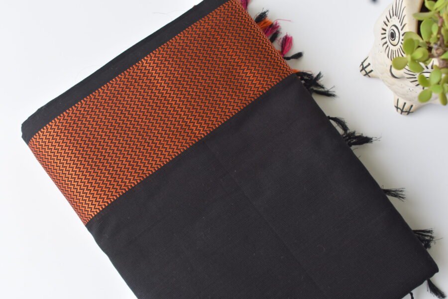 Maheshwari Mughal Black Saree - Image 2