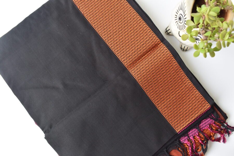 Maheshwari Mughal Black Saree - Image 19