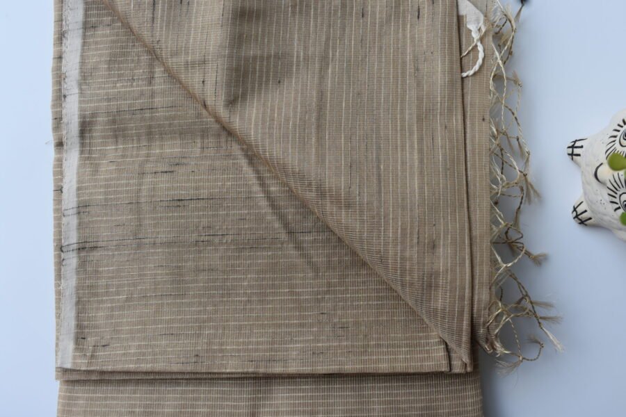Maheshwari Tissue Beige Dark Saree - Image 8