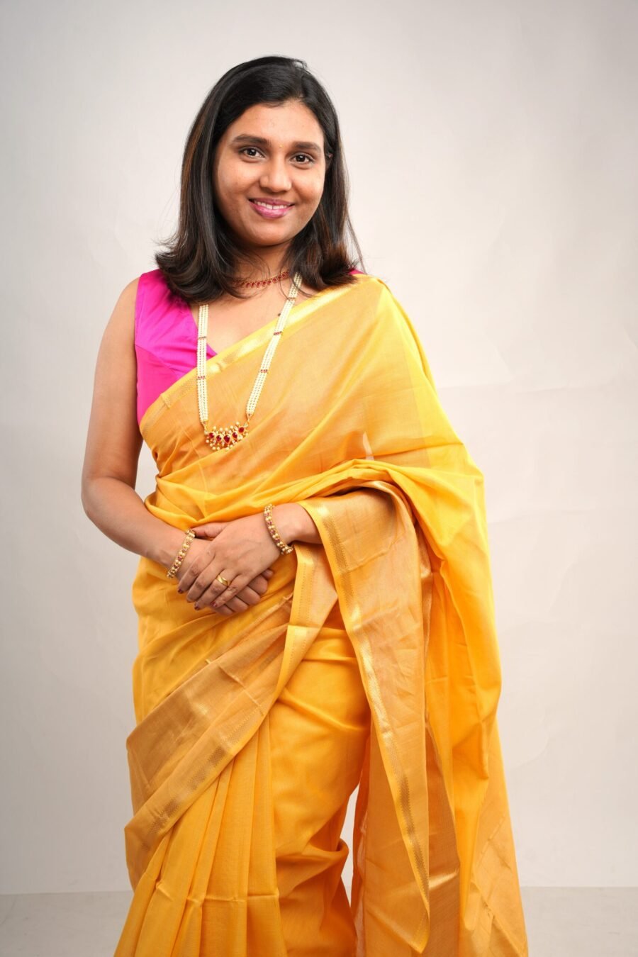 Yellow Chatai Serene Border Maheshwari Saree - Image 2