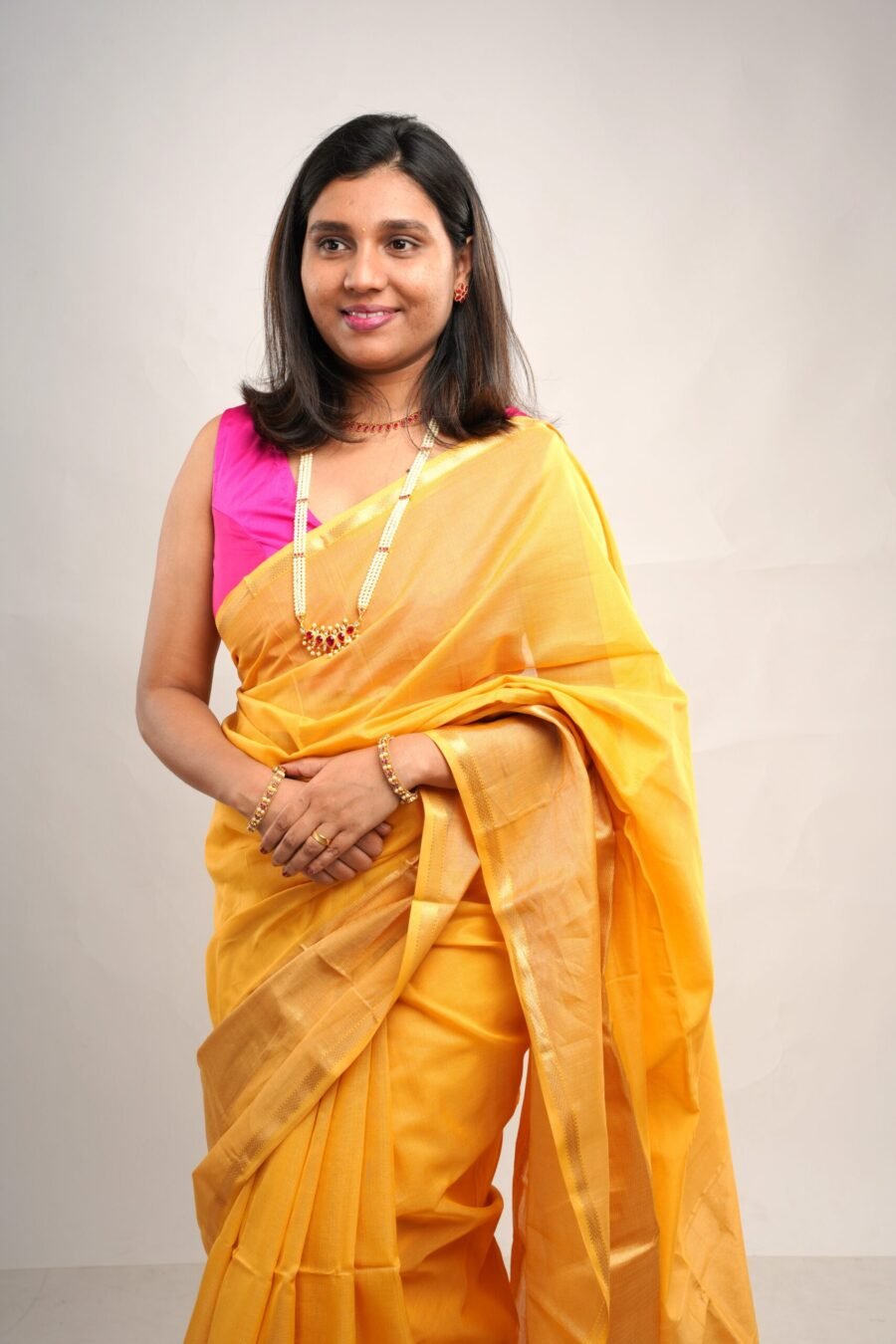 Yellow Chatai Serene Border Maheshwari Saree - Image 6
