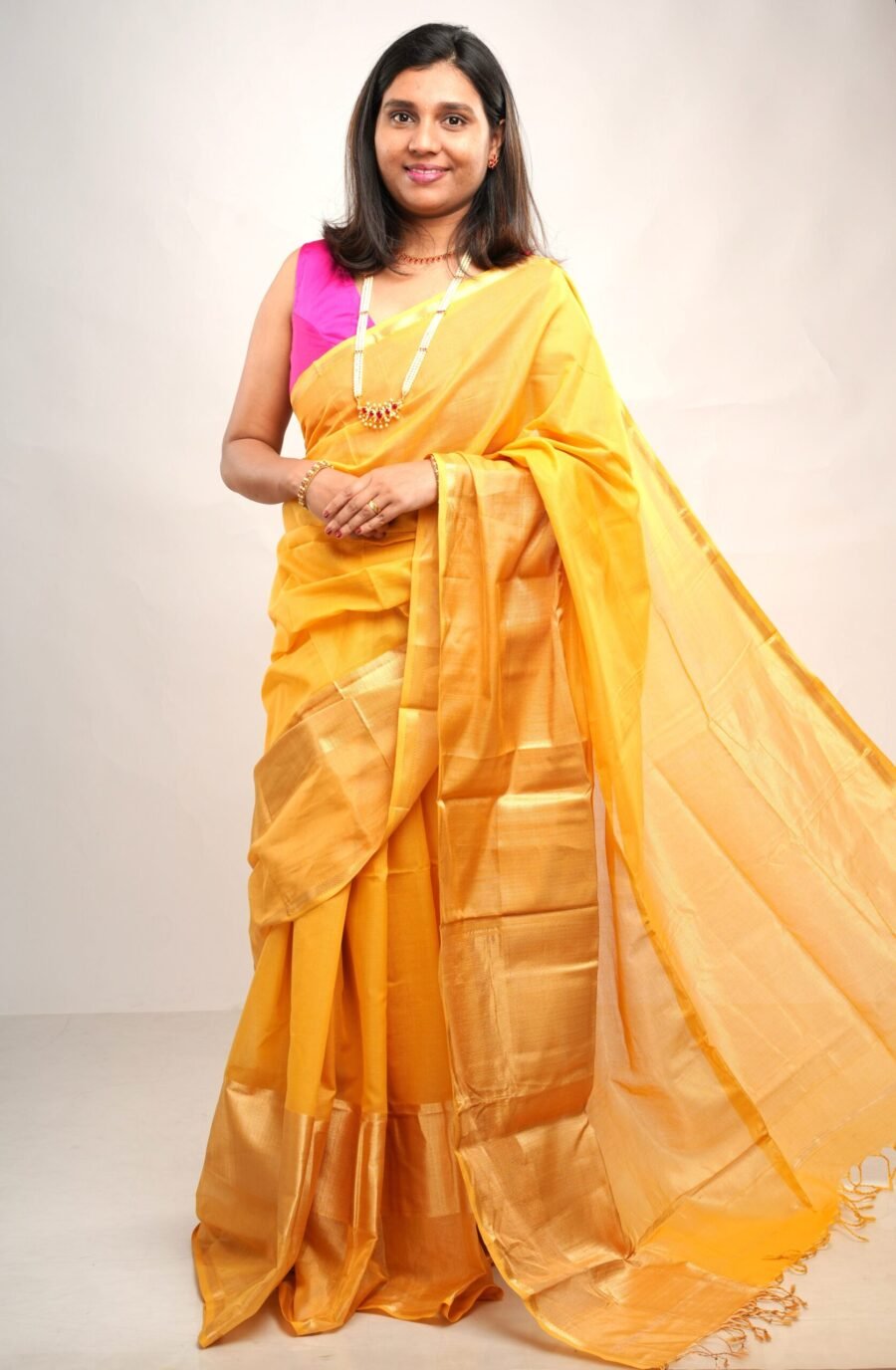 Yellow Chatai Serene Border Maheshwari Saree - Image 5