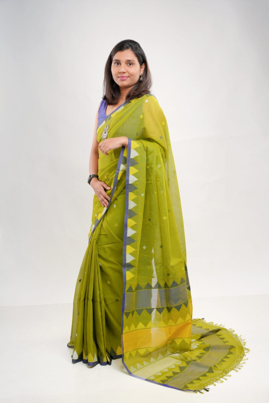 green saree