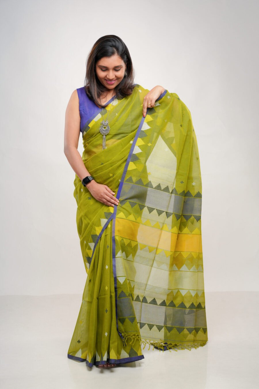 green saree