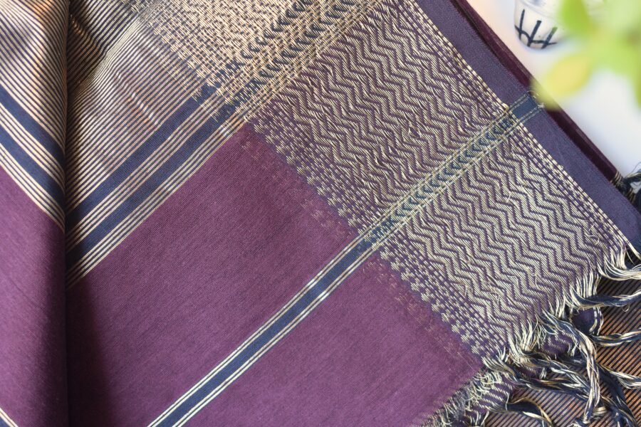 maheshwari-heavy-border-plum-saree