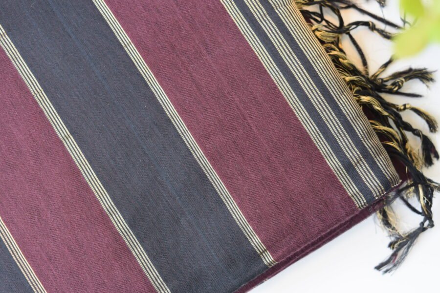 maheshwari-heavy-border-plum-saree