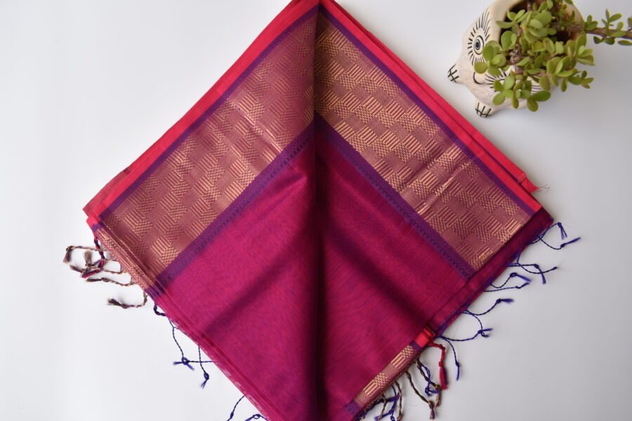 Maheshwari Square Border Butidar Dark Pink Saree - Image 8