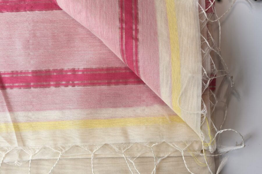 Maheshwari Chameli Border Buti White/Pink Saree - Image 14