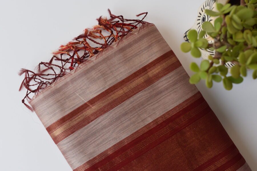 Maheshwari Diamond Border Beige/Red Saree - Image 5