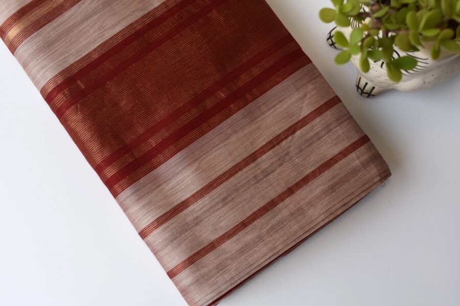 Maheshwari Diamond Border Beige/Red Saree - Image 11