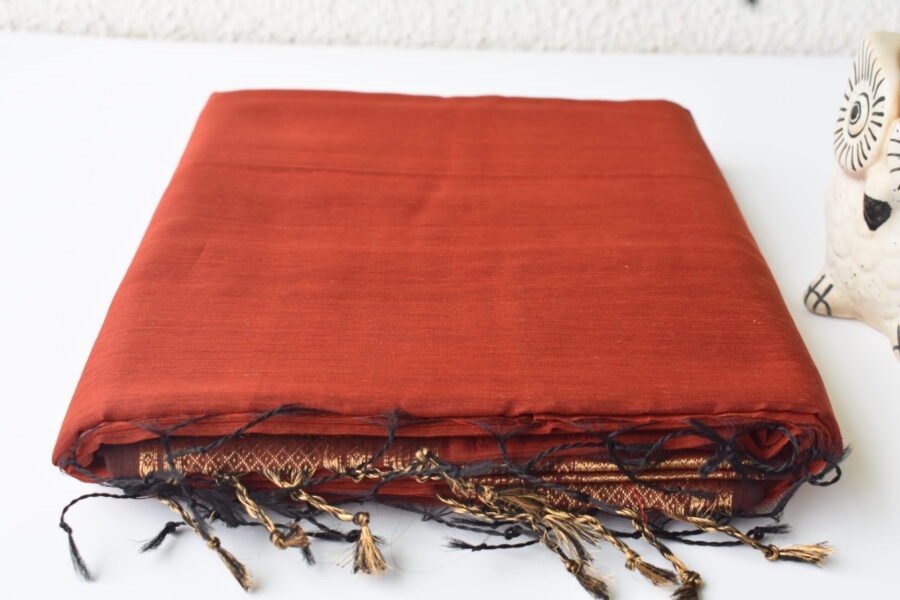 Maheshwari Patti Border Red Saree - Image 12