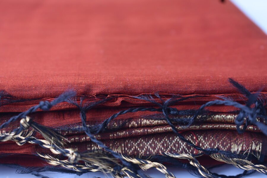 Maheshwari Patti Border Red Saree - Image 9