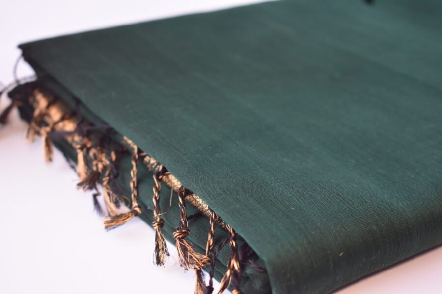 Maheshwari Patti Border Green Saree - Image 2