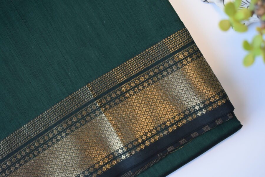 Maheshwari Patti Border Green Saree - Image 12