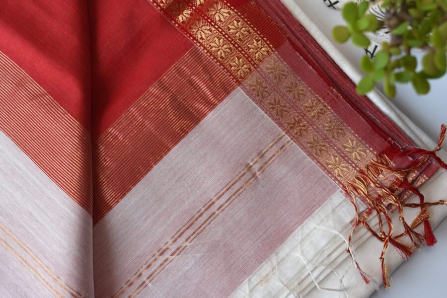 Maheshwari Chameli Border White/Red Saree - Image 2