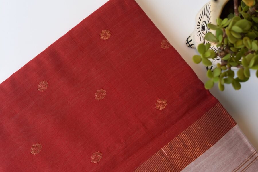 Maheshwari Chameli Border White/Red Saree - Image 13
