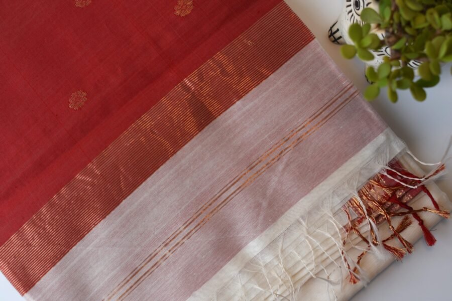 Maheshwari Chameli Border White/Red Saree - Image 11