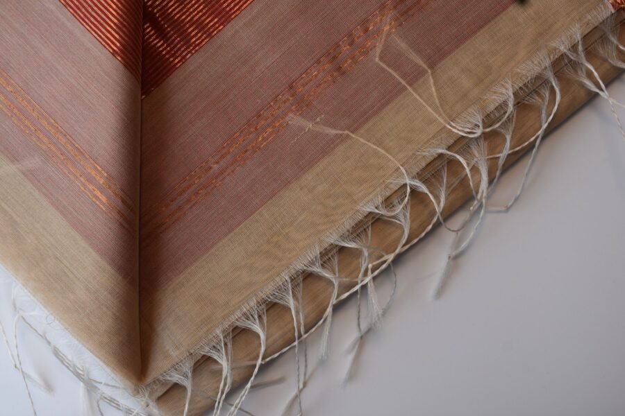 Maheshwari Chameli Border Beige/Red Saree - Image 13