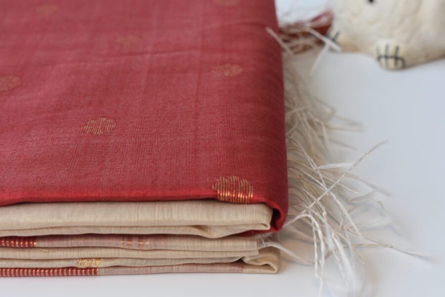 Maheshwari Chameli Border Beige/Red Saree - Image 9