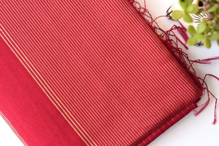 maheshwari-chameli-border-goldenstripes-hotpink-saree