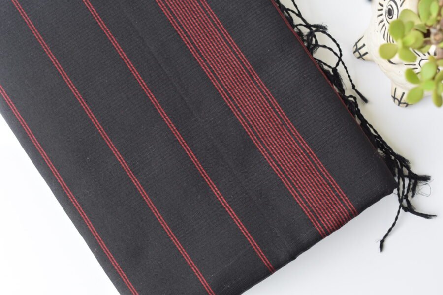 Maheshwari V Border Black Saree - Image 7