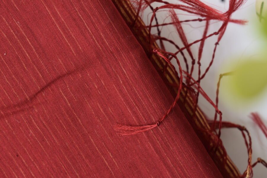 maheshwari-diamond-border-maroon-saree