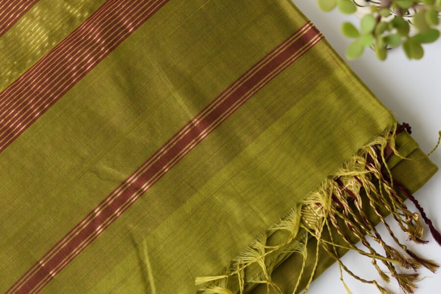 maheshwari-diamond-border-green-saree